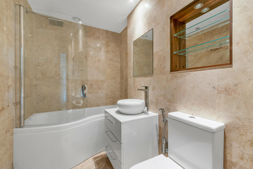 Main Bathroom