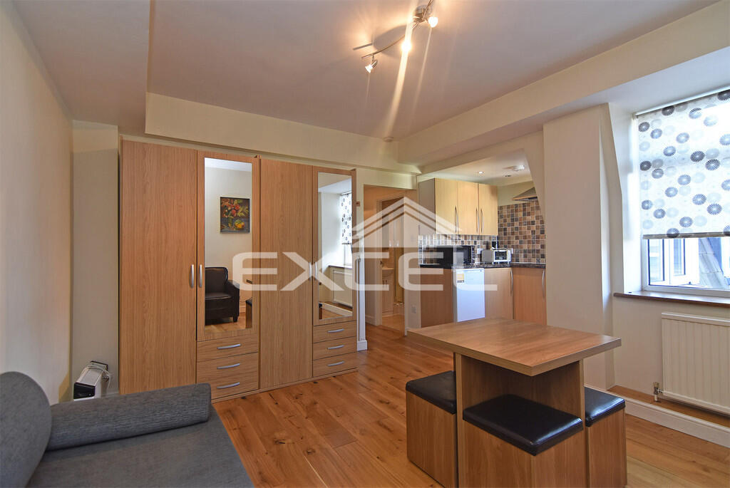 Dummy 5, 88 Lover...