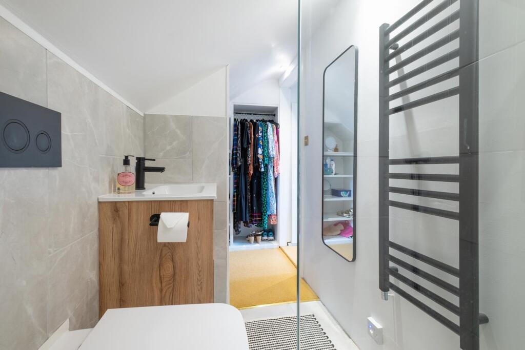 73 Queens Road-45.JPG