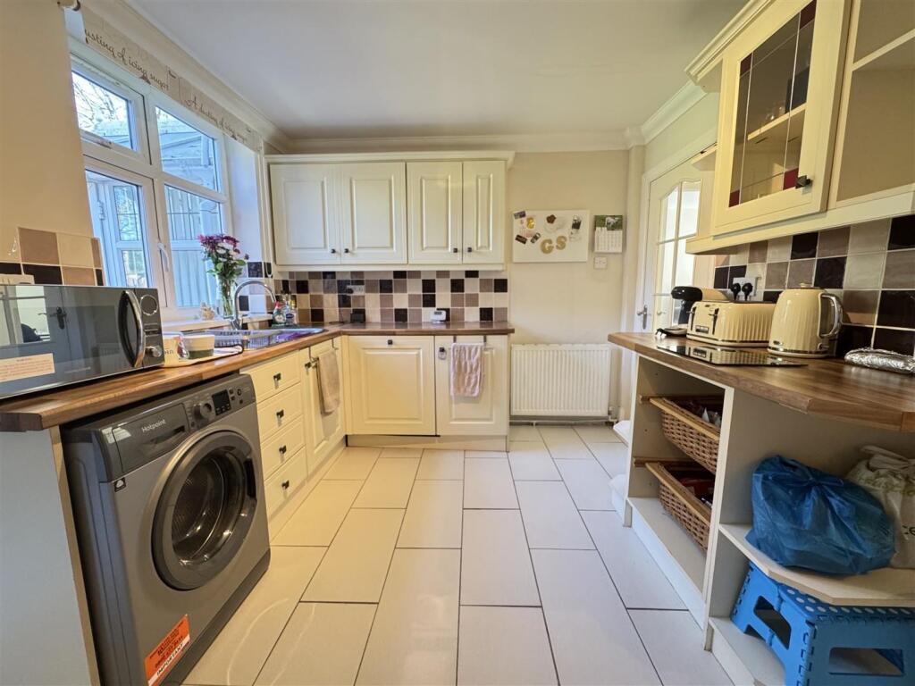 IMG_8882 (Large).JPG