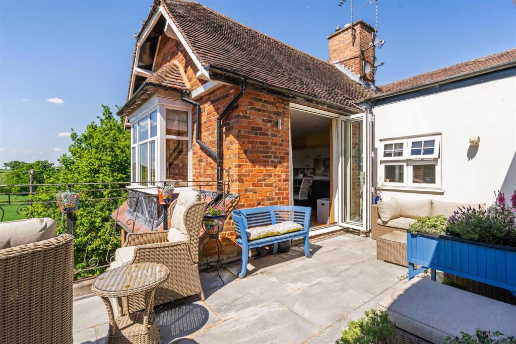 28 Fetherston Grange_34.jpg