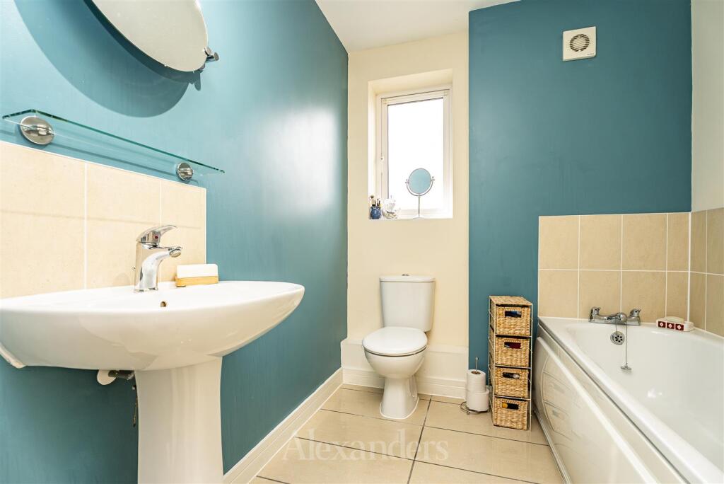 7 Usbourne way_-32.jpg