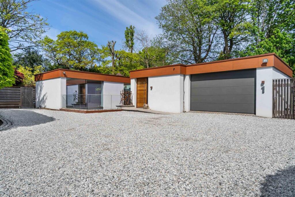 1 Chattock Gardens_2.jpg