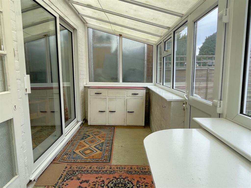VERANDA