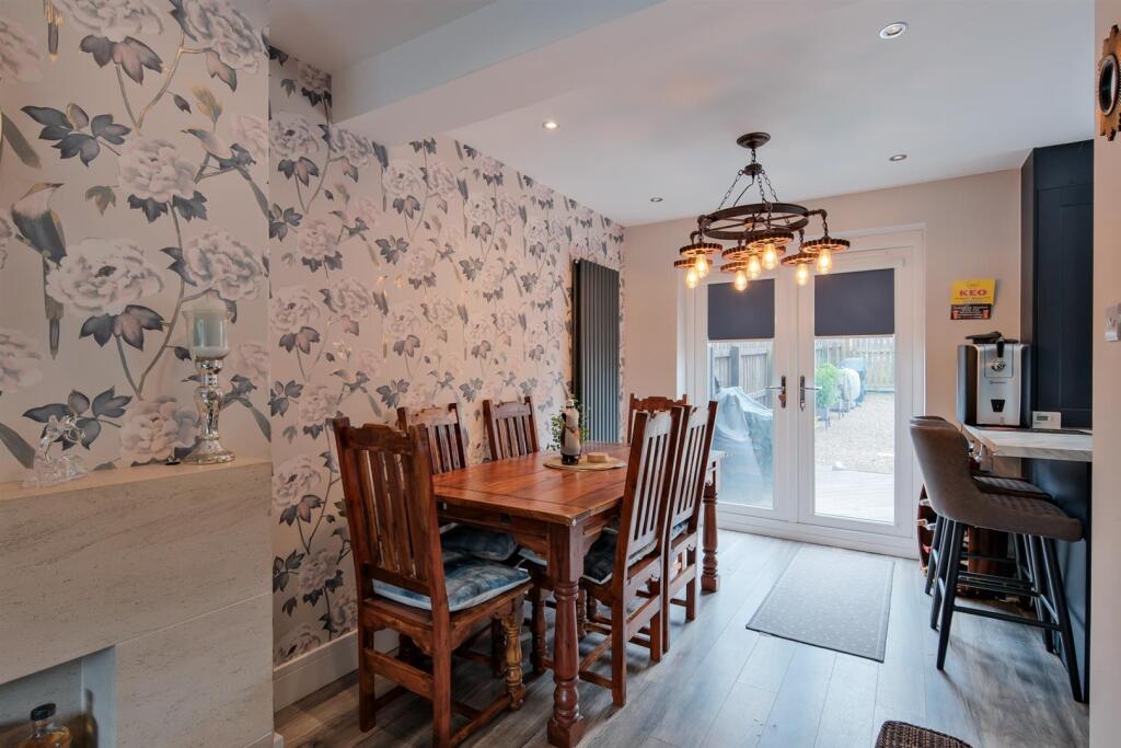 014-34 St Nicholas Road Lanark ML11 7AX.jpg
