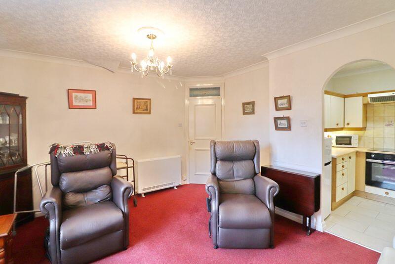 Lounge/Kitchen