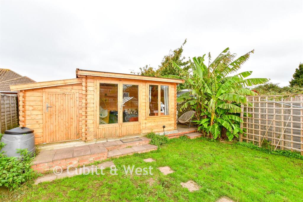 Workshop/Outbuildings