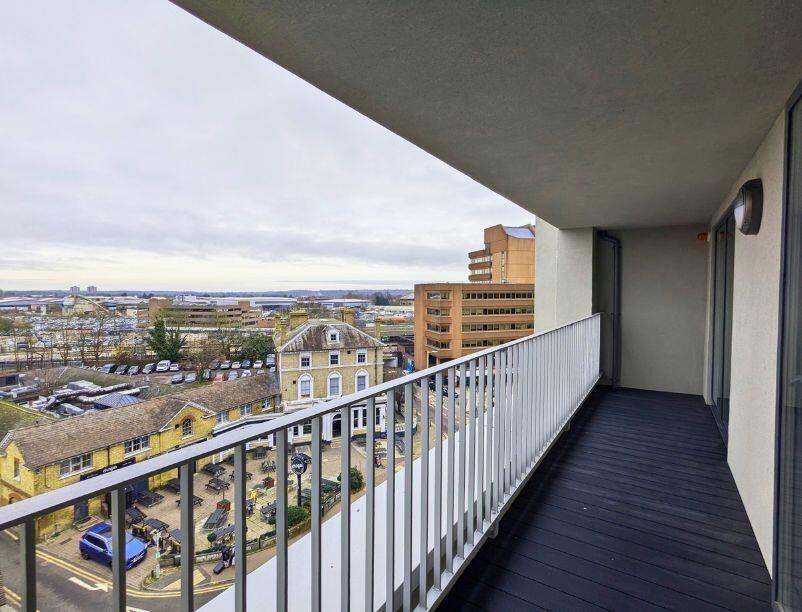 24 Junction Court, Watford