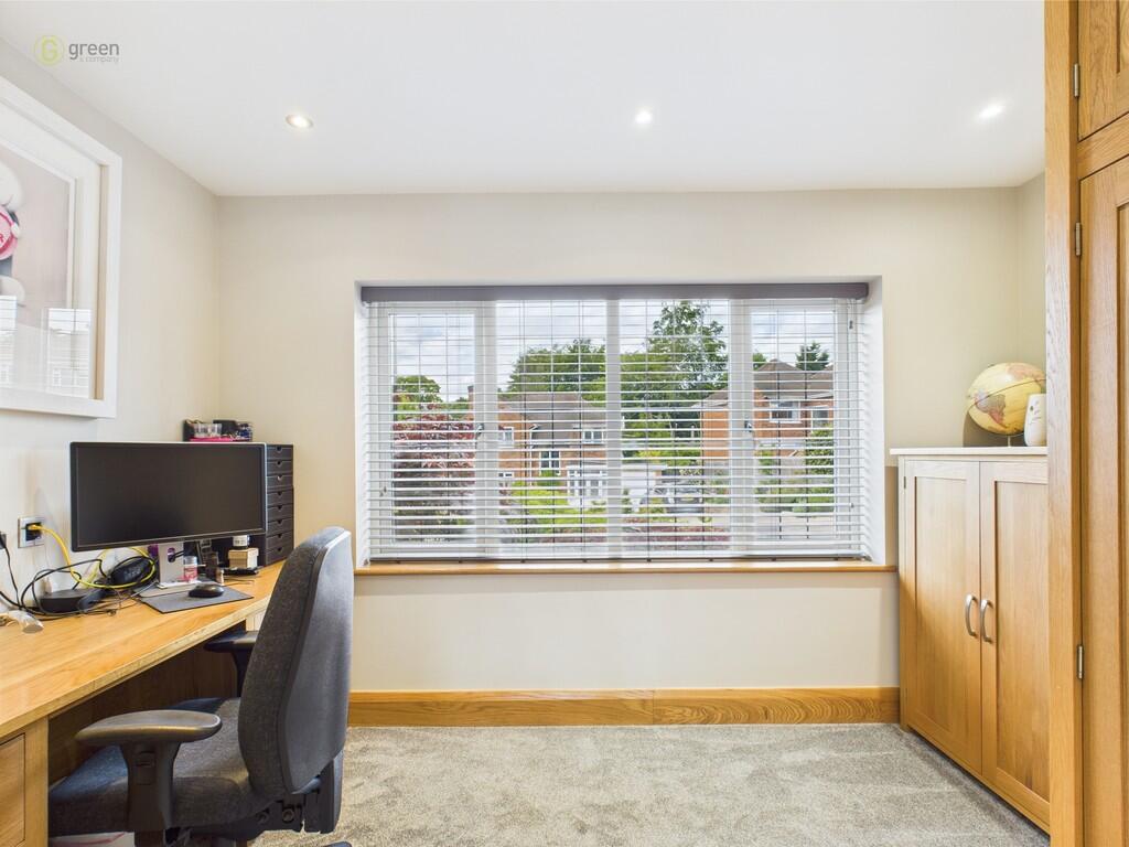 CAM03830G0-PR0156...