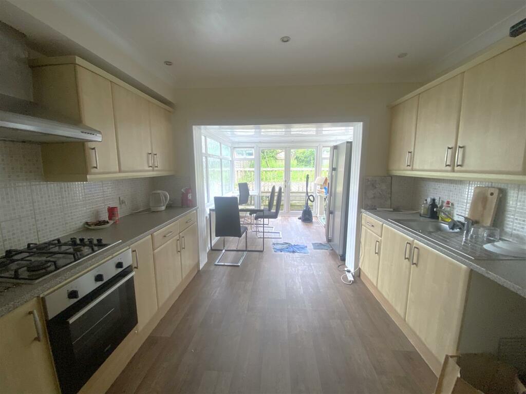 Kitchen Dining Room.jpg