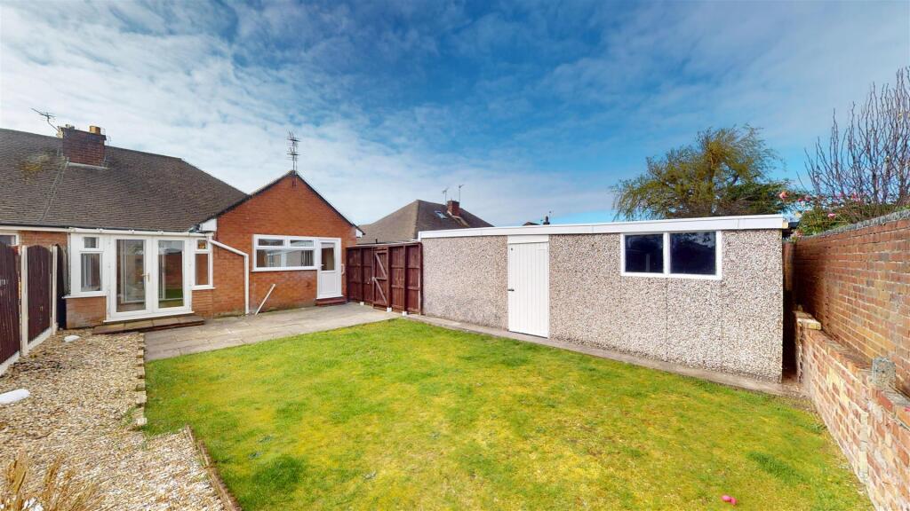 Irvin Avenue Rear Garden