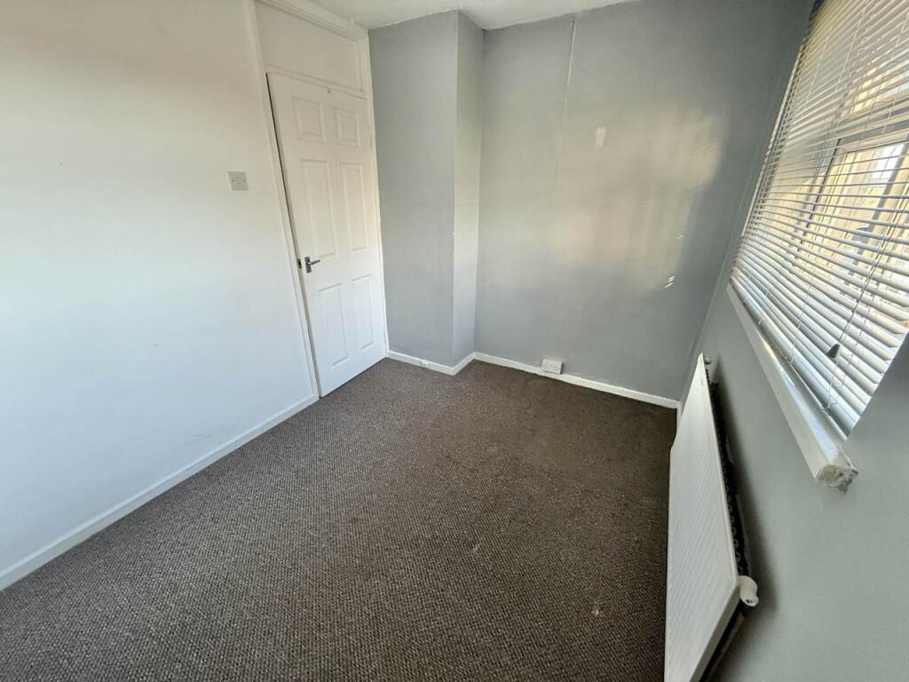 bedroom 33