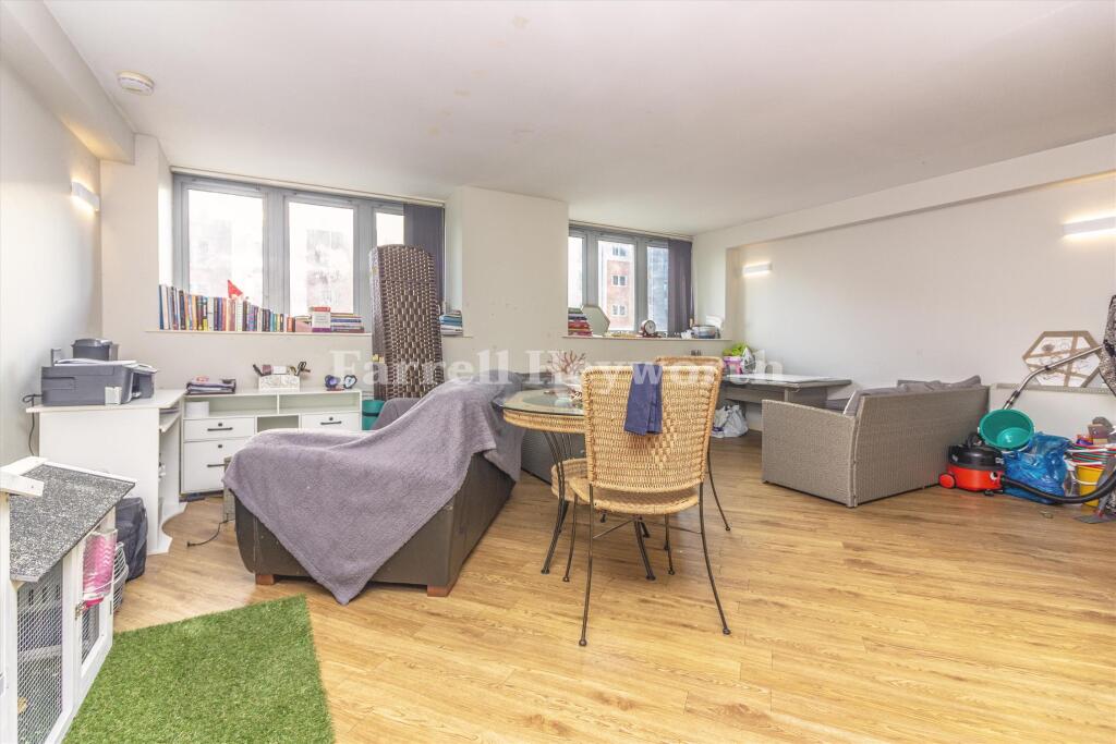 New Hall Lane, Preston