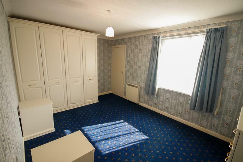 FRONT BEDROOM 1