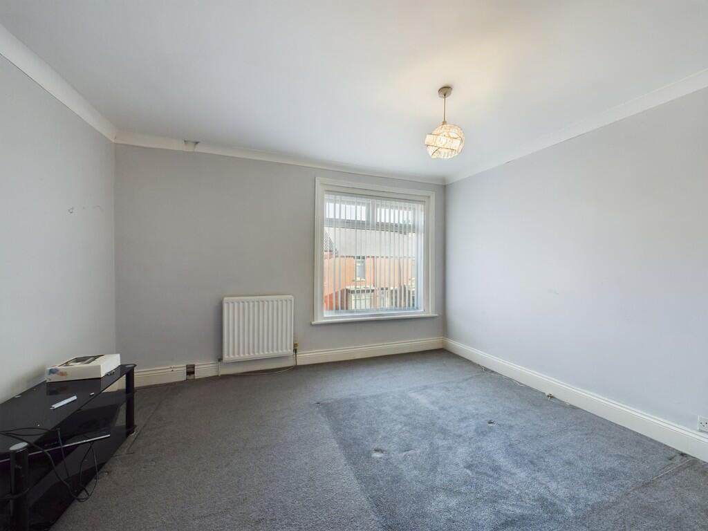 CAM01835G0-PR0116...