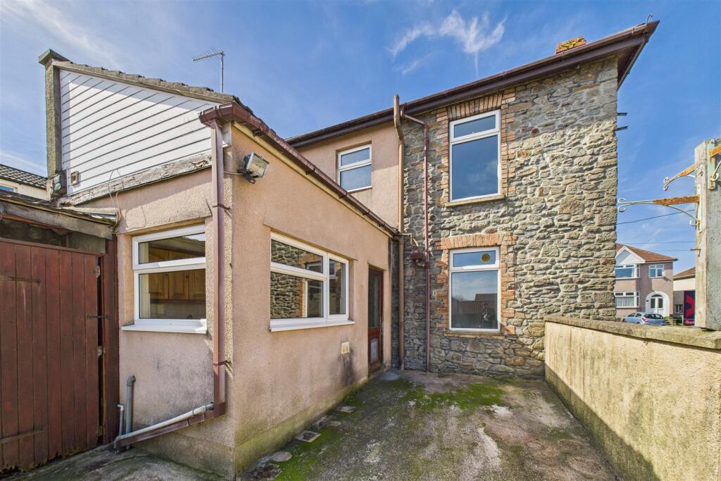 100 Church Road, Kingswood Bristol BS15 4BE | Free