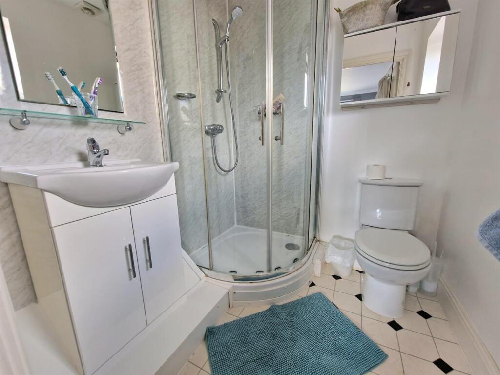 Ensuite .jpg