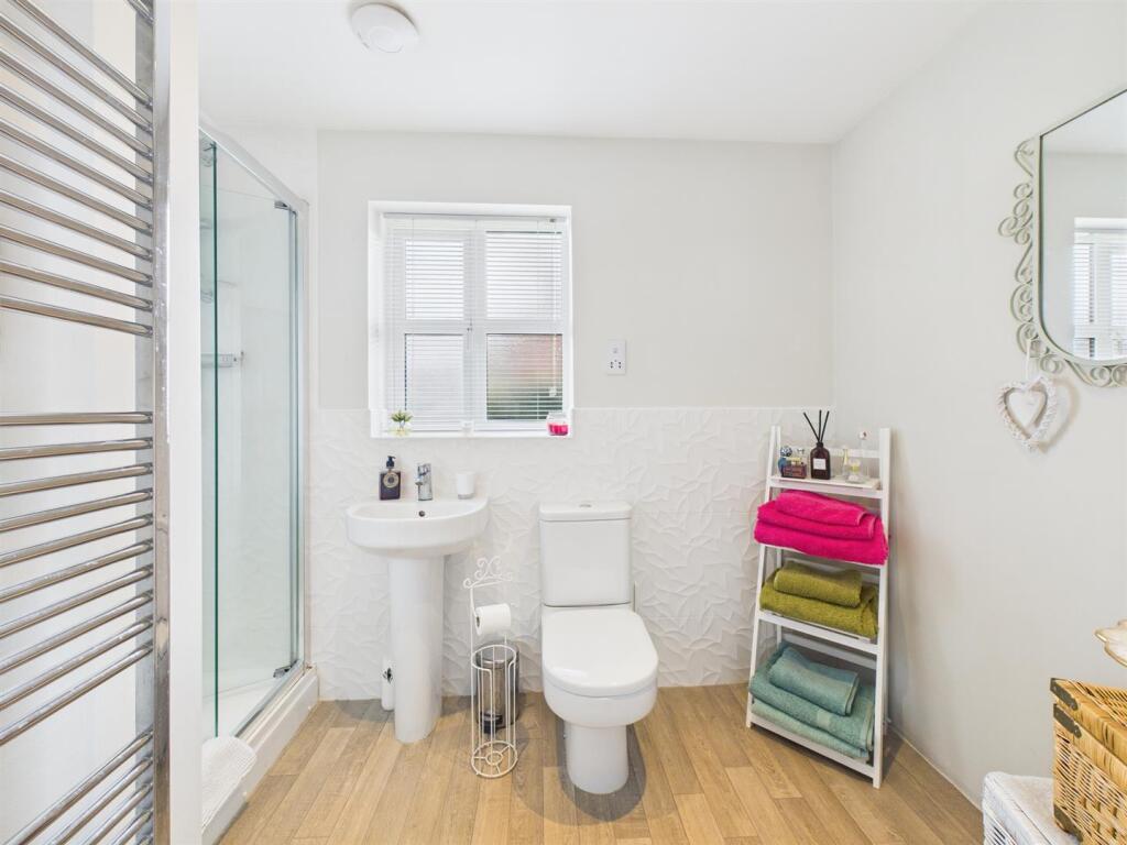 Well-Appointed Bathroom