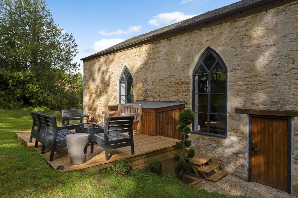 The Old Church 307431     (53).jpg