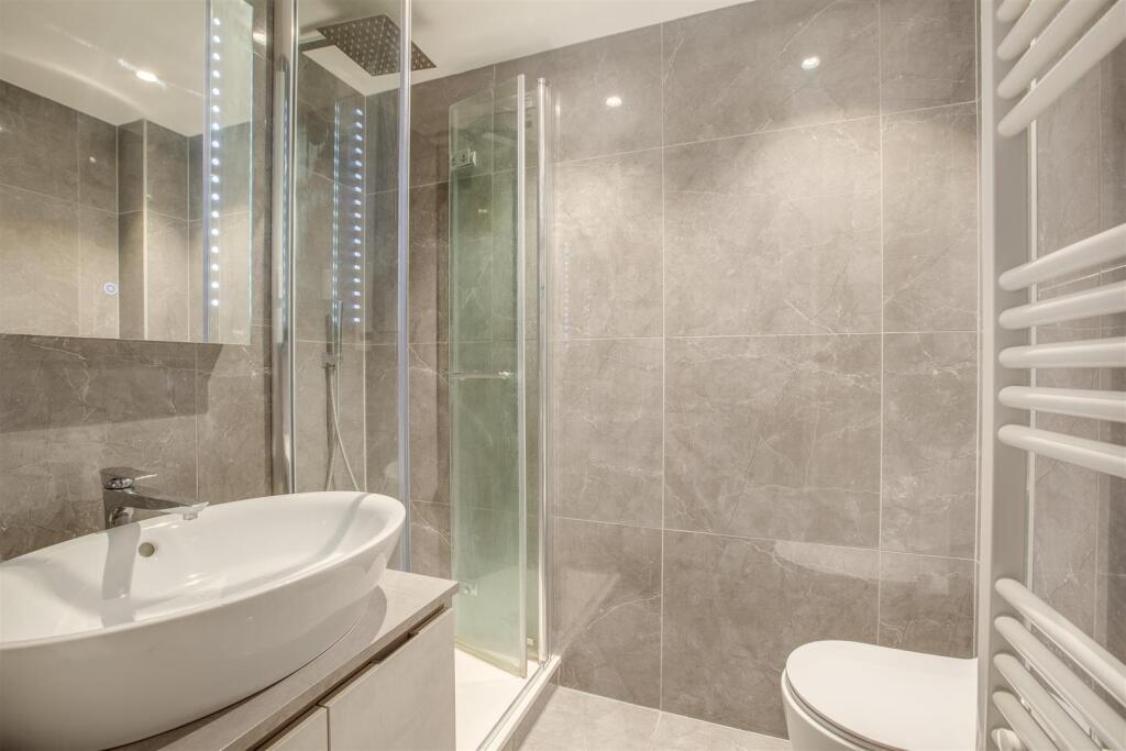 15 Uplands House, Four Ashes Road, HP15 6DY-8.jpg