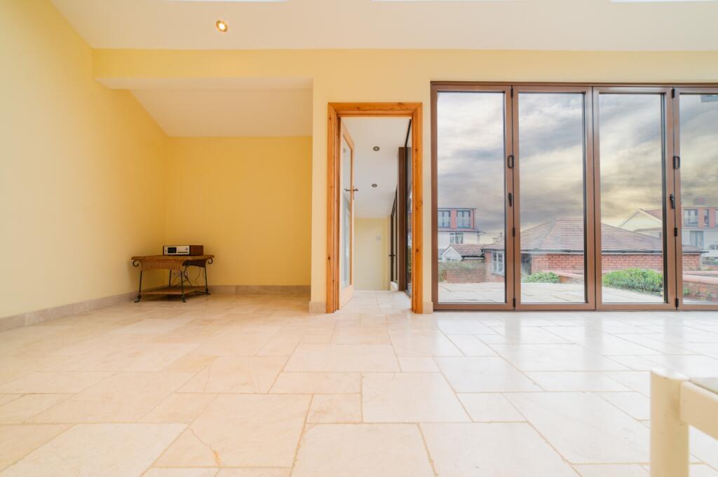 Award-winning Media team on EVERY Listing_12