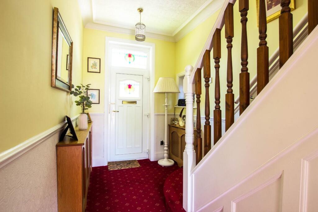 Oldfield Avenue (16).jpg