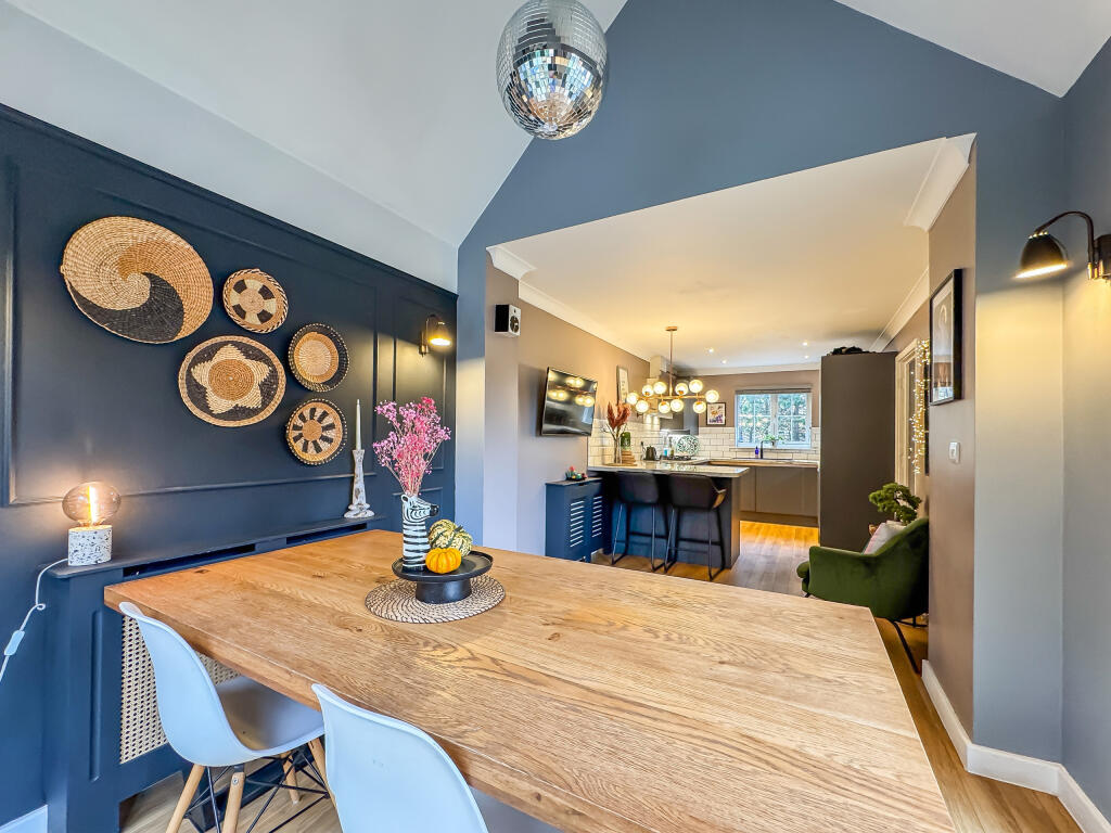 20251112_143144637_iOS_edited