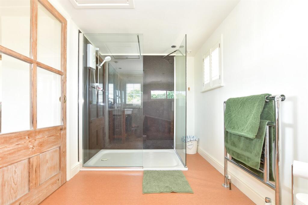 En-Suite Shower Room