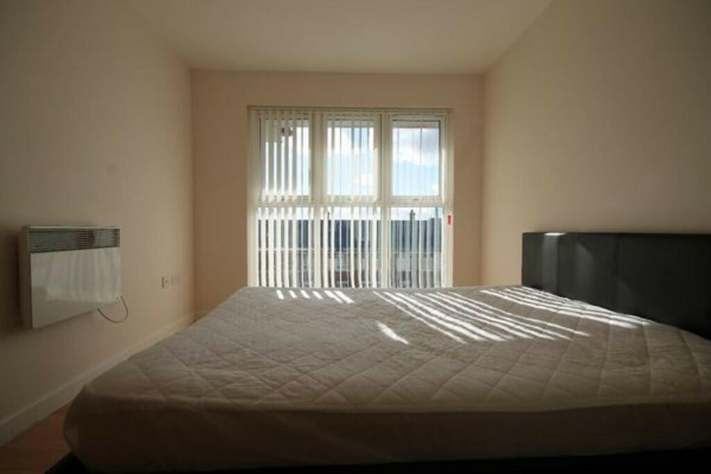 Golders green new...