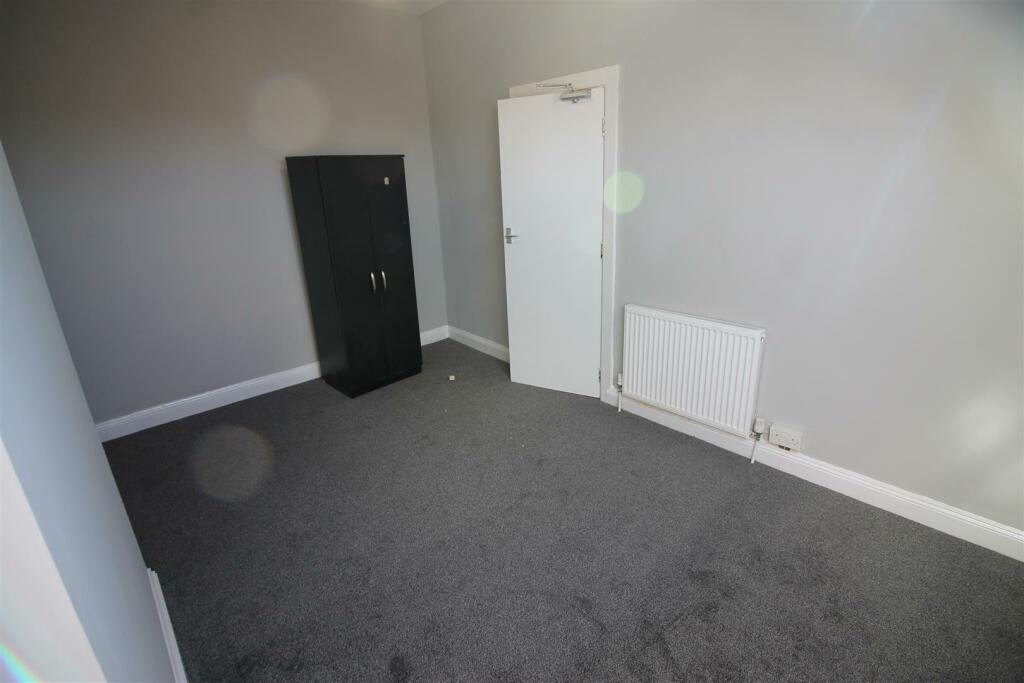 30RPA-Bedroom 5.JPG