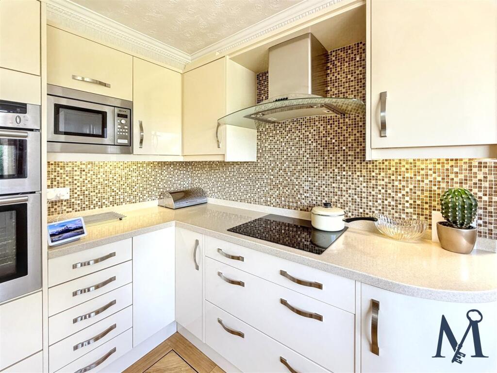 Kitchen Breakfast Room