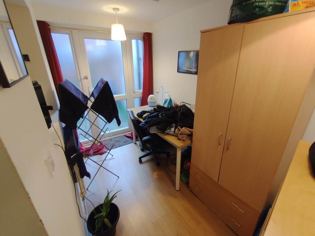 Bedroom 4 (3)