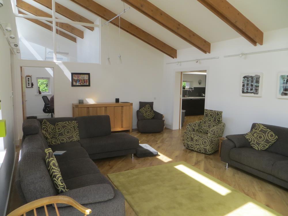 Dining room 4