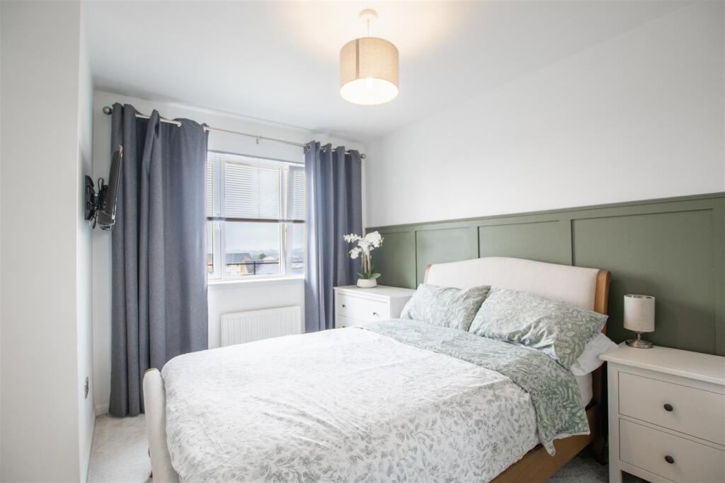 bedroom.1.jpg