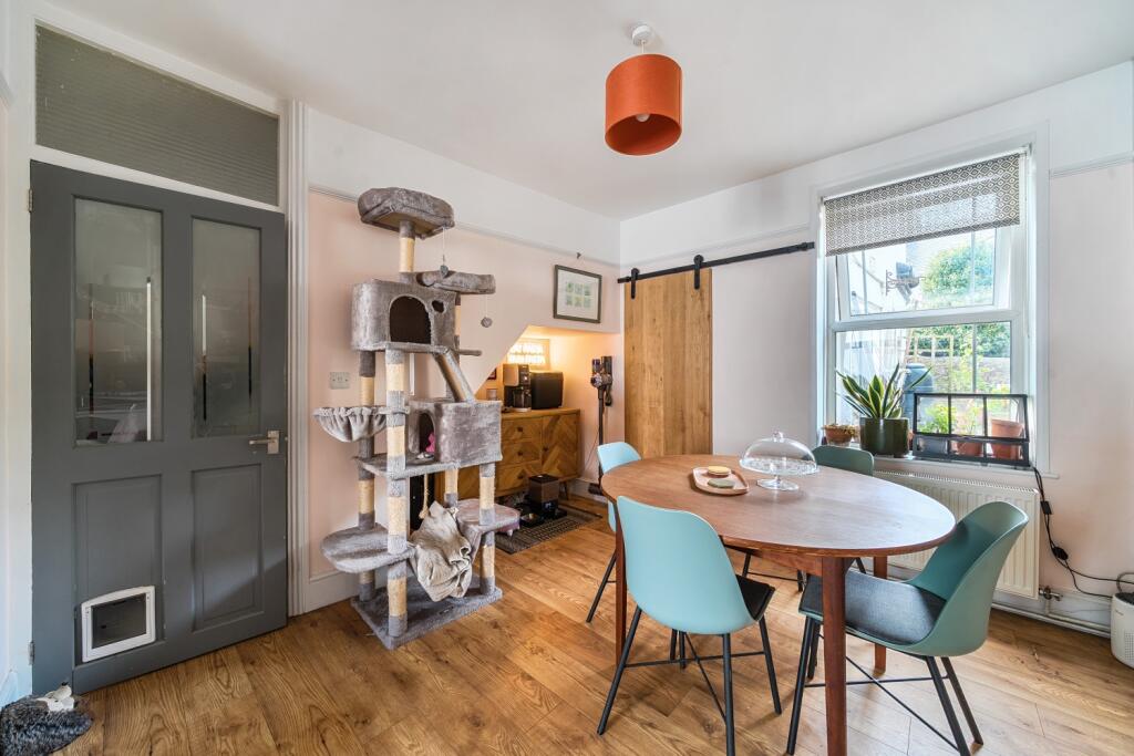 1364212-17-68e674f6d81c2