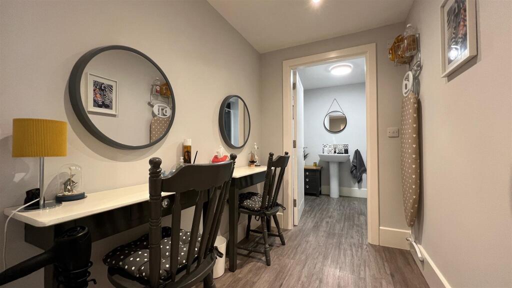 Annexe Dressing room