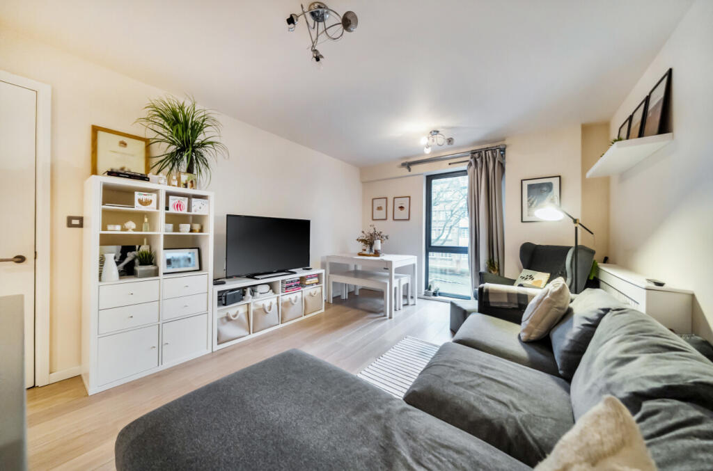 1389360-7-6943ea5...