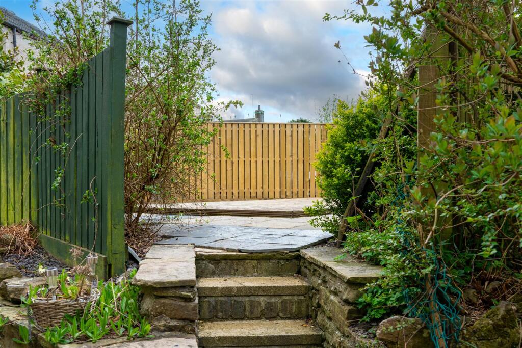 3 Baynes Cottage, Low Bentham, LA2 7EG-6.JPG