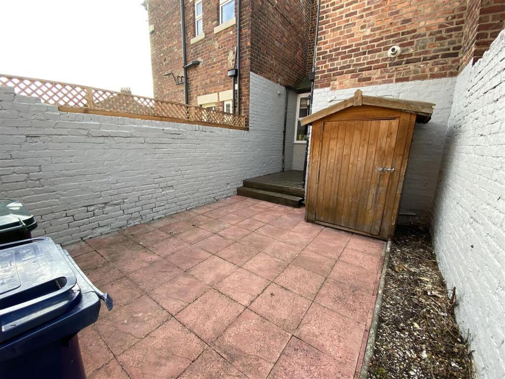 Rosebery 12.jpg