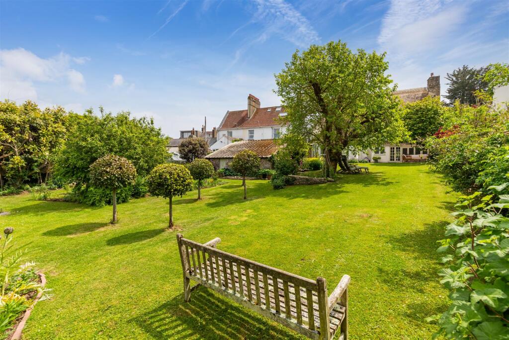 A10 - Verbena 47 Milton Street Brixham - 250523.jp