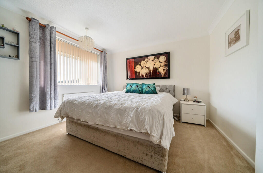 1316077-12-687655...