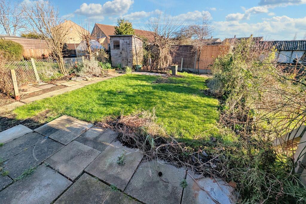 9 Beaumaris Road, Sawtry, Huntingdon, PE28 5SF