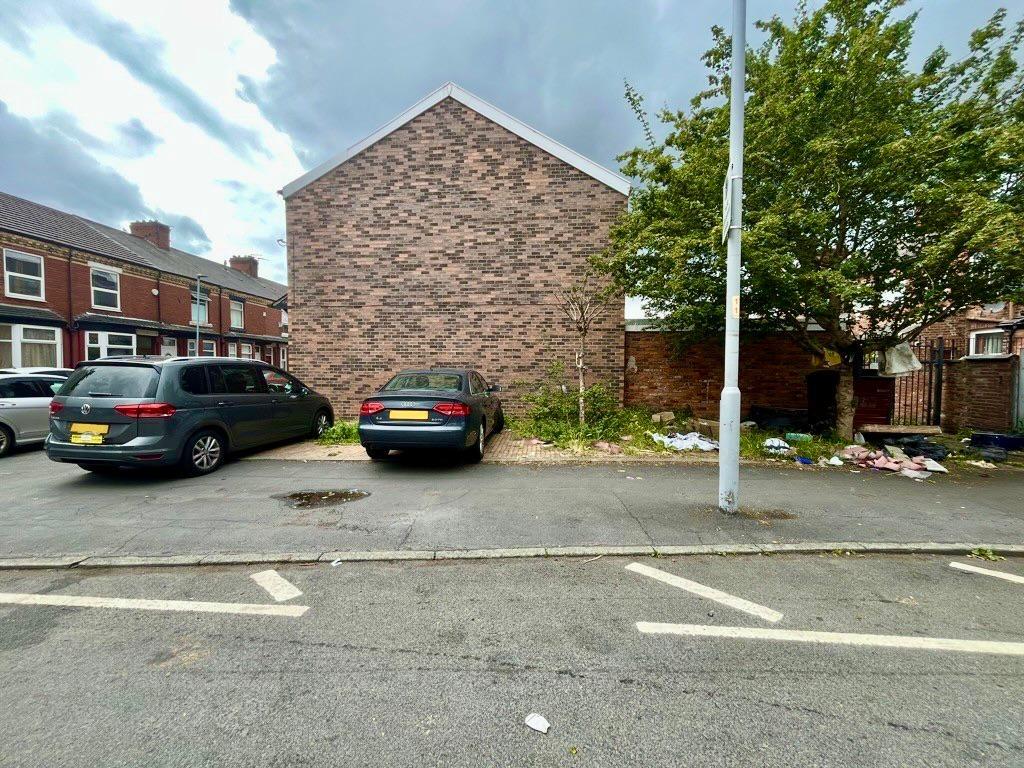 PHOTO-2025-09-10-14-01-19 T202509101416.jpg