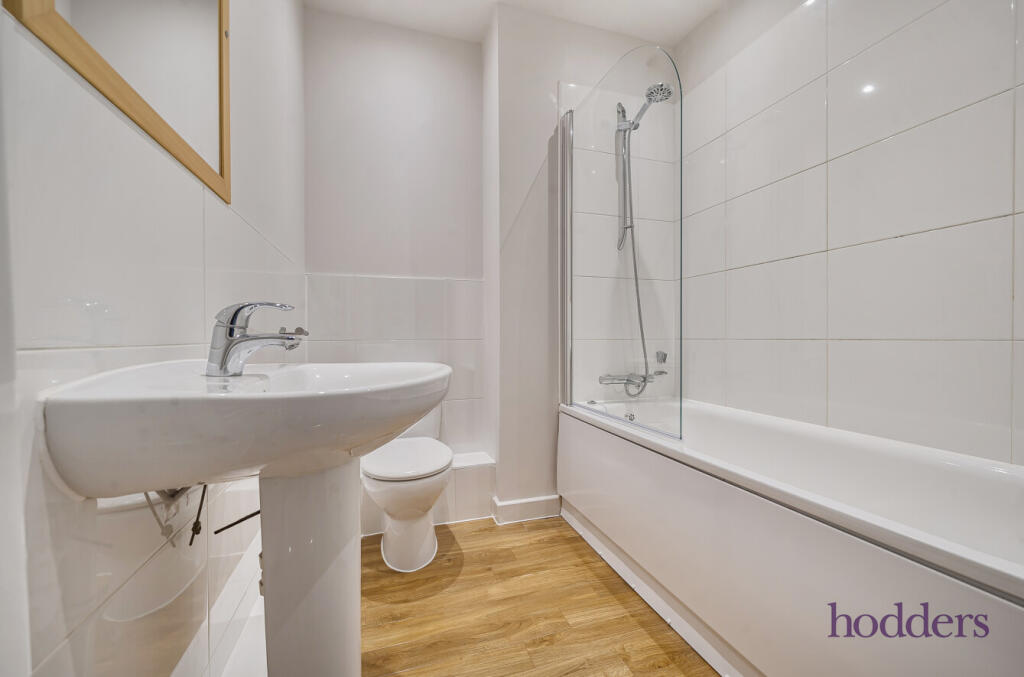 f549b6e7-8b91-4aa...