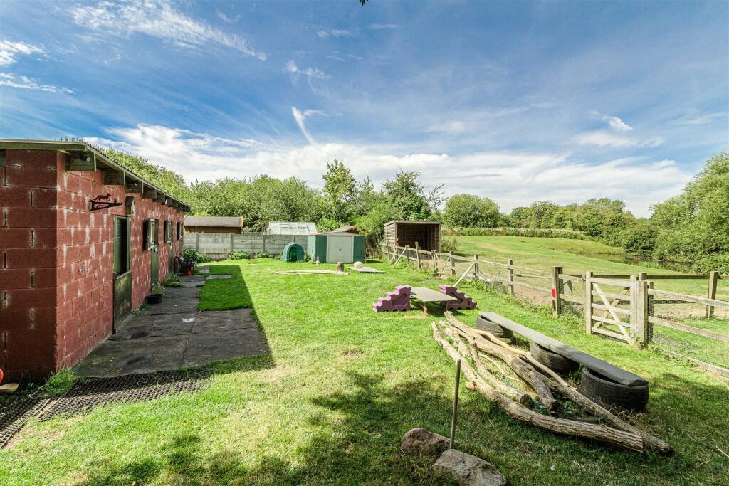 7, Hinckley Road, Barwell