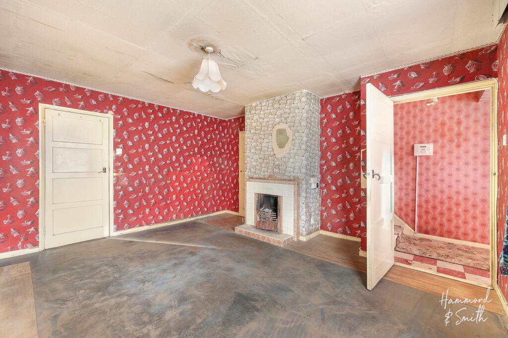 Lounge / Dining Room