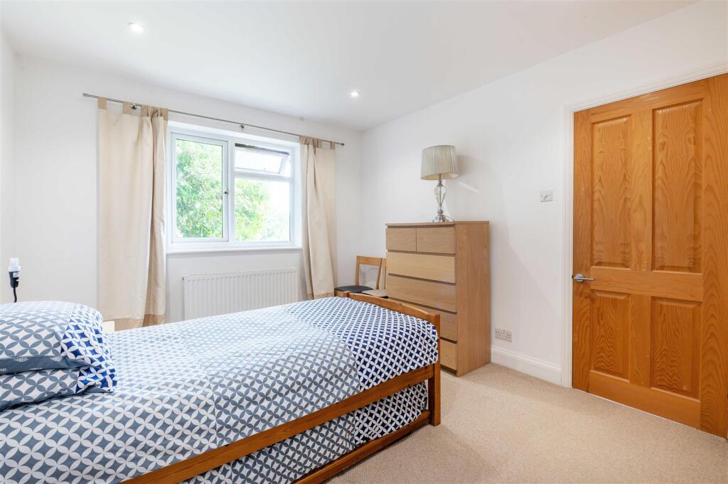 7 Camm Gardens15.jpg