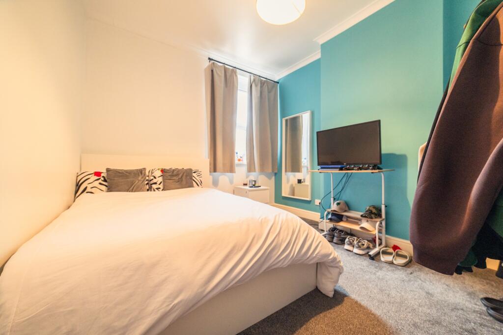 Call 02920 454555 to secure your viewing_11