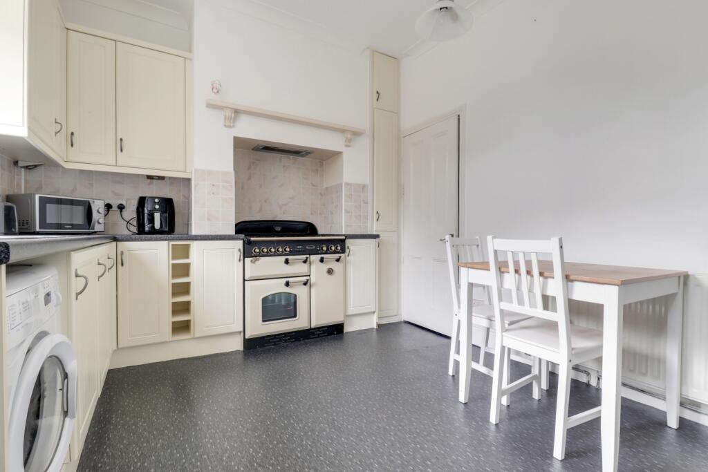 2- Ryan Clarke EweMove Pontefract