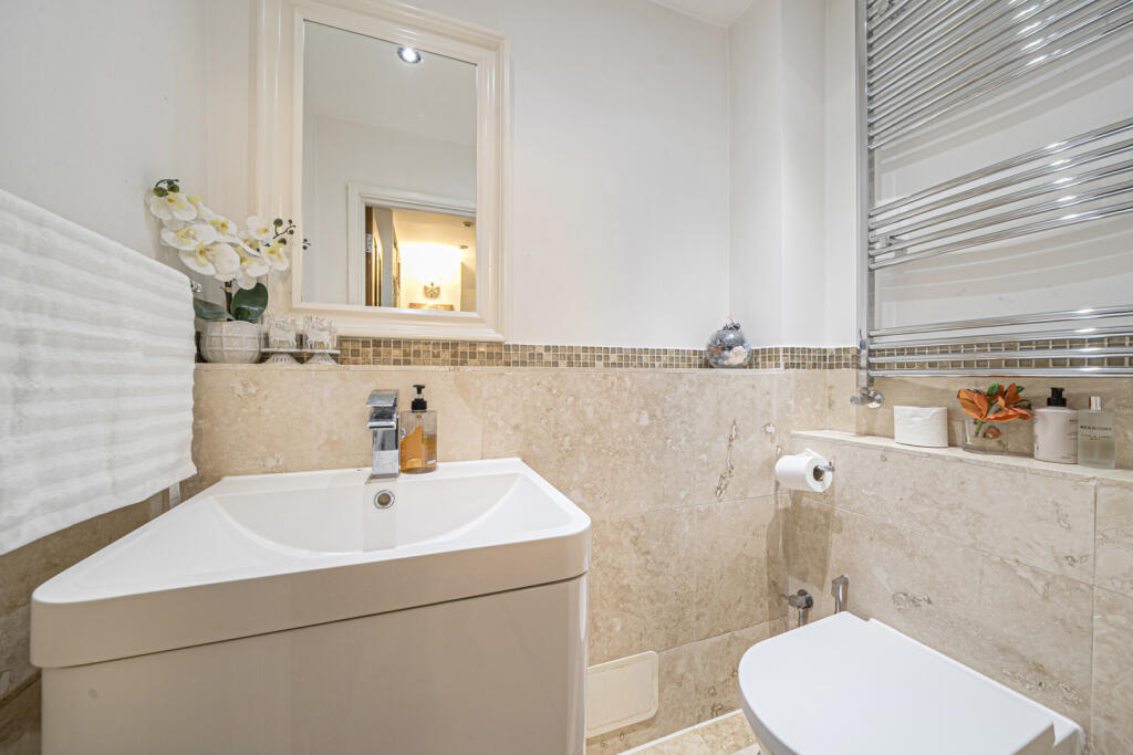 1348852-12-68b82a...